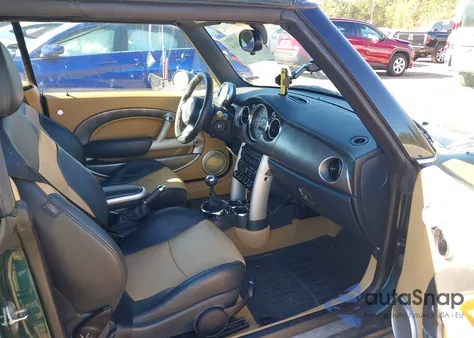 2006 Mini Cooper S из США, поврежденный, VIN WMWRH335X6TJ42319